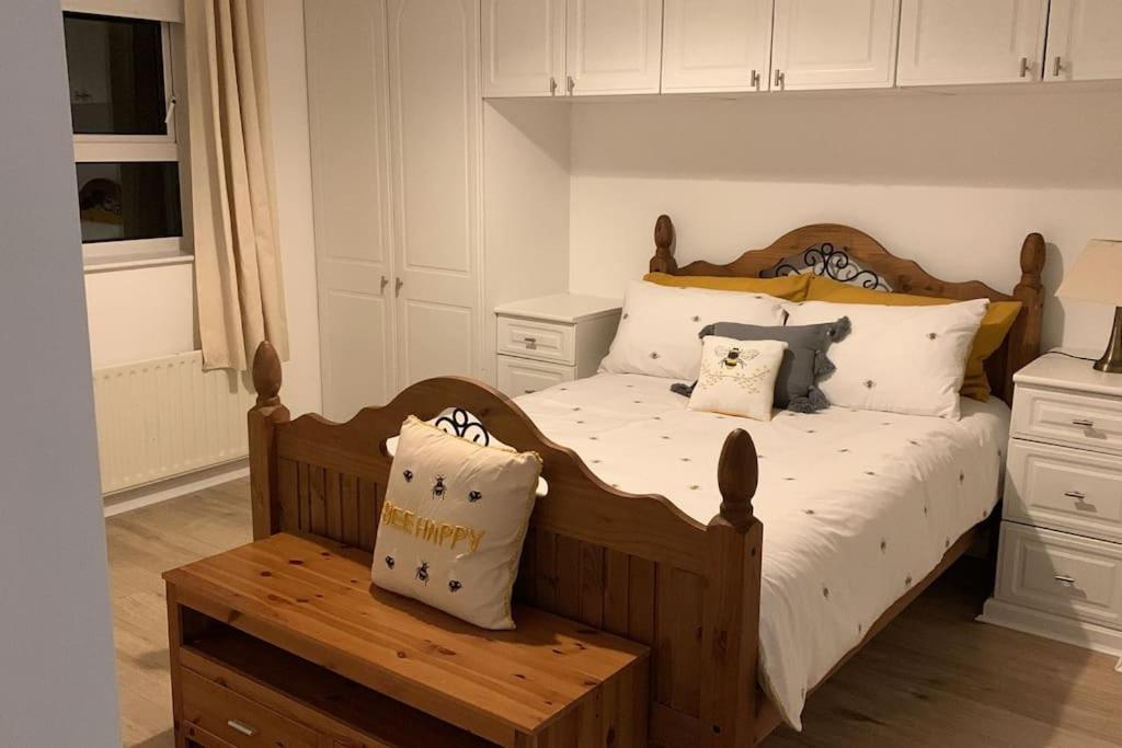 Bumblebee Cottage Донегол Экстерьер фото