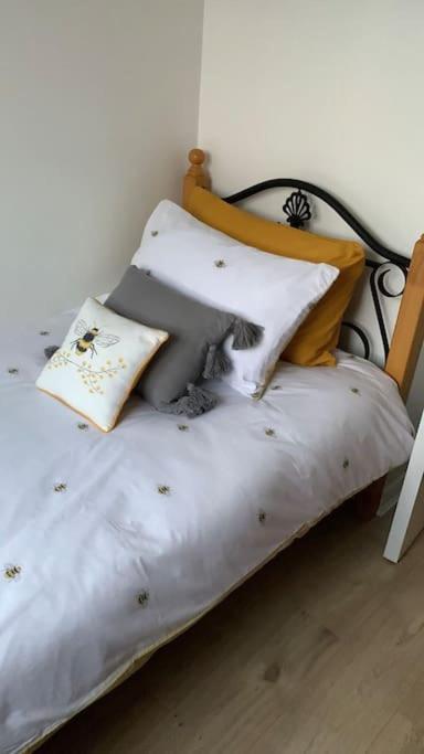 Bumblebee Cottage Донегол Экстерьер фото